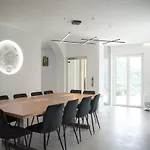 Alisha Mountain View Apartman *
