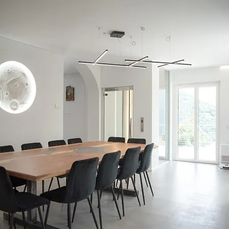 Alisha Mountain View Apartman *